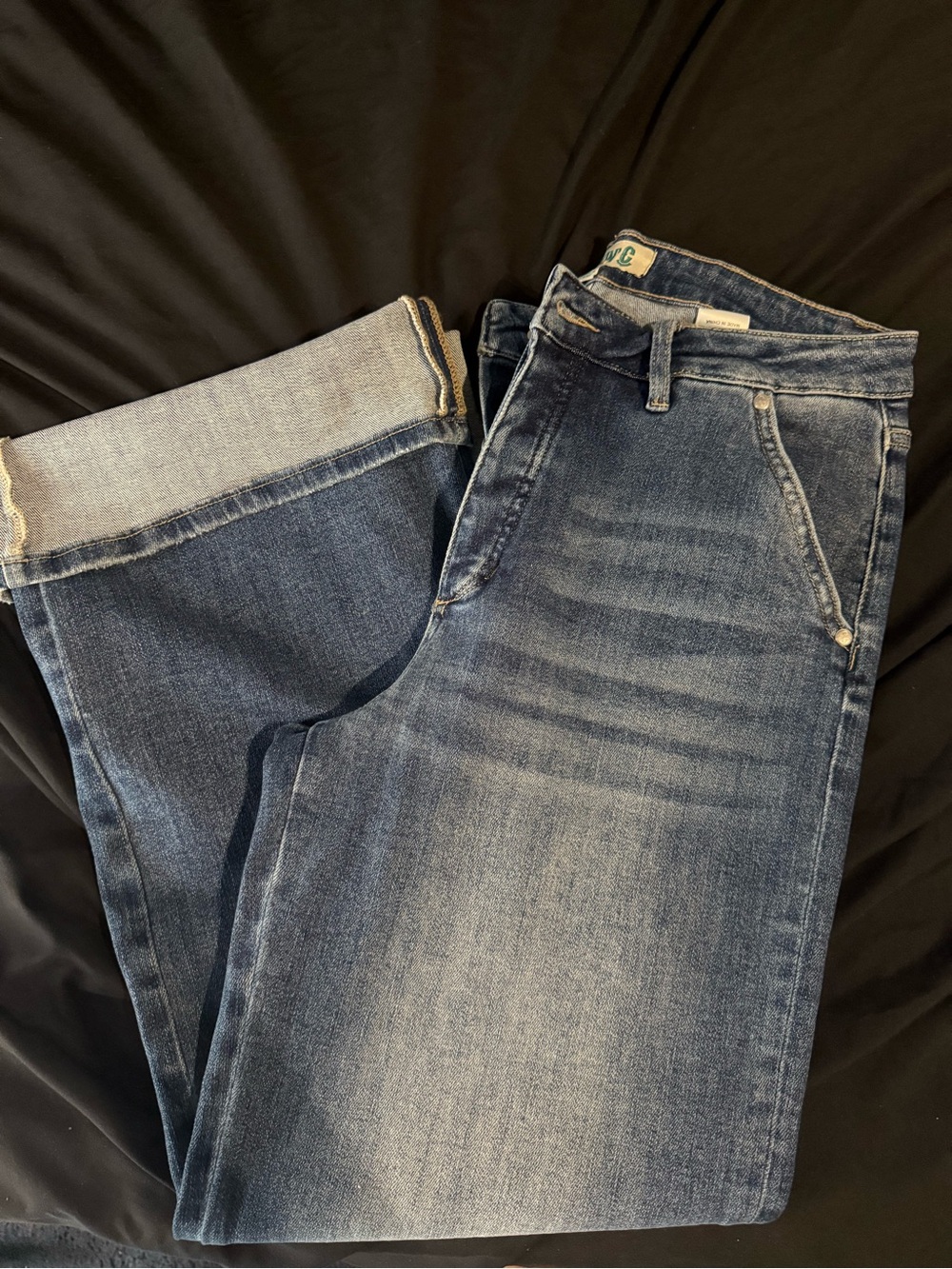 Wide leg jean